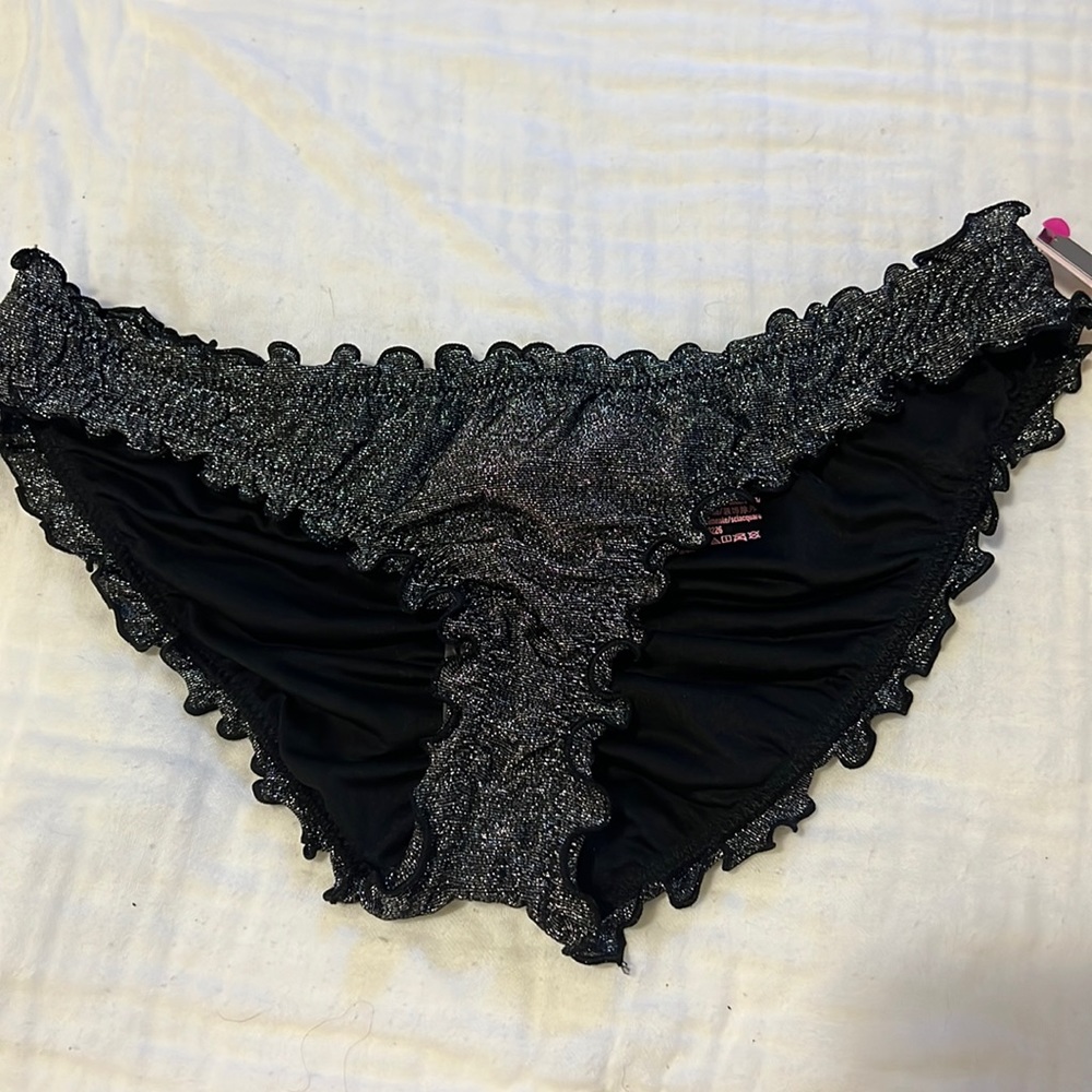 Victoria’s Secret swim bottom size XS new with tags